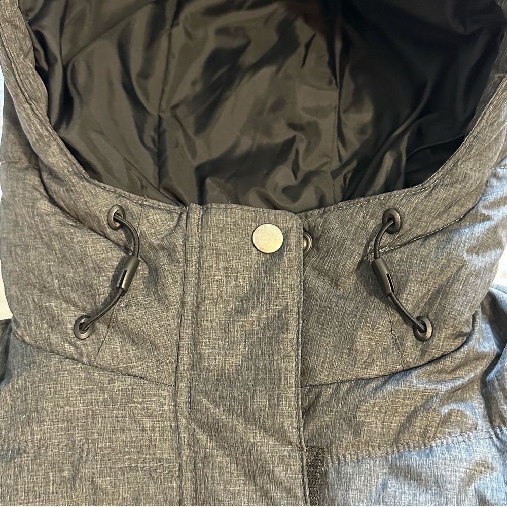 Columbia winter jacket - Picture 3 of 10